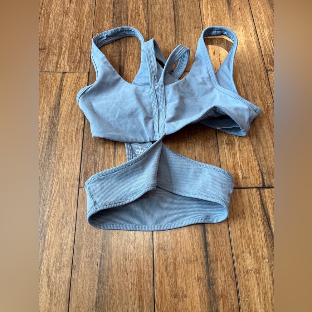ALO Yoga Trackie  Sport Bra Women Size Medium Blue Gym Stretching - Picture 3 of 13